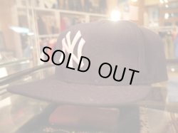 画像2: NEW ERA NEW YORK YANKEES BASEBALL CAP BLACK 7 5/8(60.6cm)