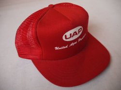 画像1: UNITED AGRI PRODUCTS VTG MESH CAP RED