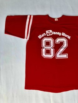 画像1: 70s WALT DISNEY WORLD US MADE VTG FOOTBALL T-SHIRT RED L