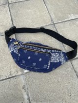 BANDANA REMAKE PAISLEY FANNY PACK FROM US MADE BANDANA NAVY