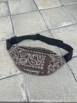 BANDANA REMAKE PAISLEY FANNY PACK FROM US MADE BANDANA BROWN