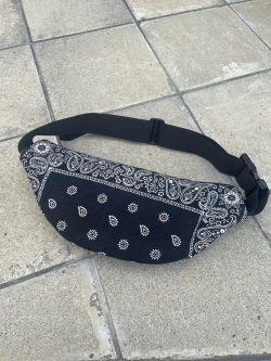 画像2: BANDANA REMAKE PAISLEY FANNY PACK FROM US MADE BANDANA BLACK