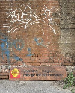 画像2: VINTAGE SHELL TIRES FOR GOOD MILEAGE AND PERFORMANCE DOUBLE SIDED SIGN