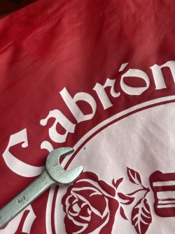 画像6: SIXHELMETS CABRONES OLD COACH JACKET RED M