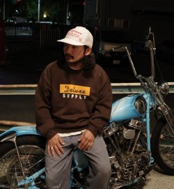 画像4: THE DELUXE SUPPLY LOGO SWEATSHIRT BROWN