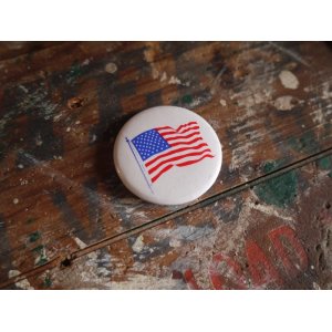 画像: BUTTON WORKS NEVADA CITY CA AMERICAN FLAG VINTAGE PINBACK