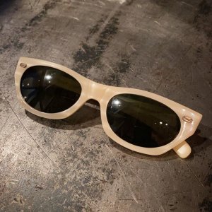 画像: 50s-60s AMERICAN OPTICAL TRUE COLOR SUN CHIC VTG SUNGLASSES