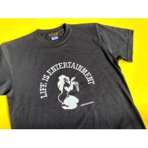 画像: SIXHELMETS BUNNY’S HOLL COMPANY” LIFE IS ENTERTAINMENT” T-SHIRT BLACK