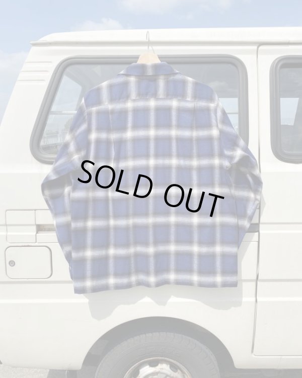 画像2: THE GOOD OMBRE SHIRT NAVY