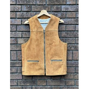 画像: THE GOOD LETHER VEST SUEDE CAMEL