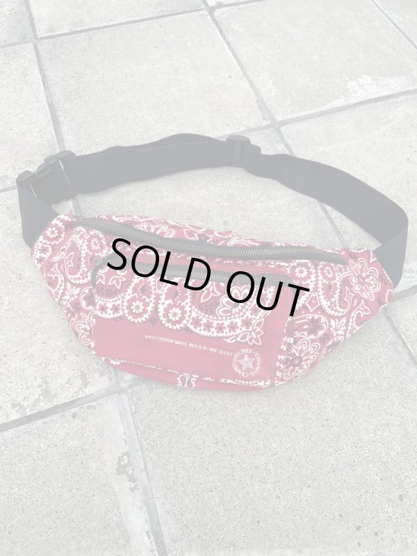 画像1: BANDANA REMAKE PAISLEY FANNY PACK FROM US MADE BANDANA RED