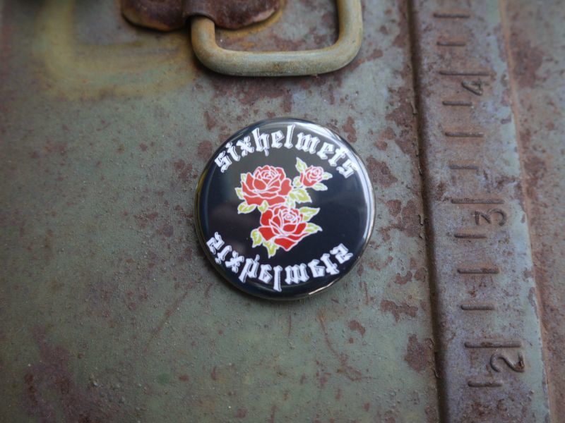 画像1: SIXHELMETS ROSE PINBACK BLACK