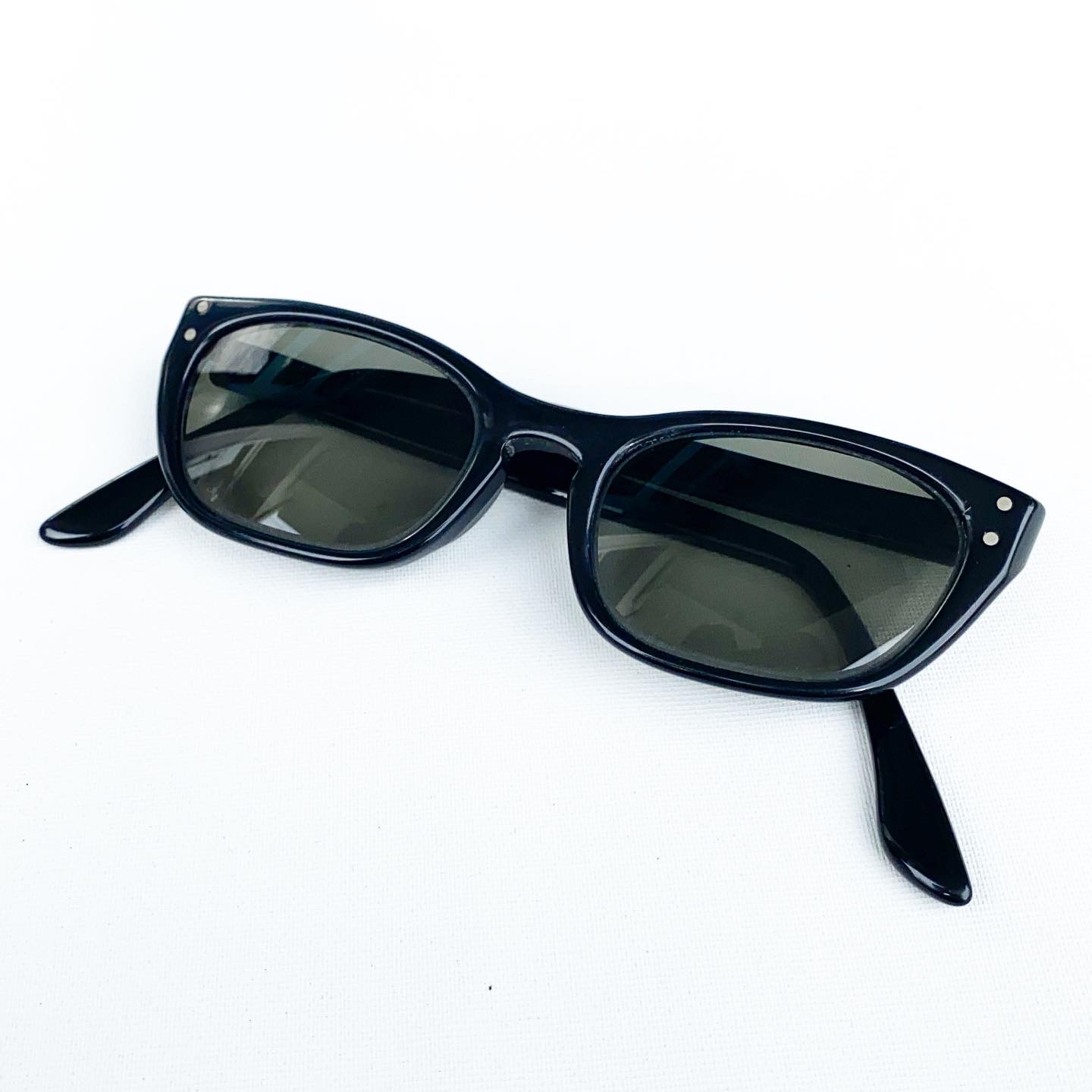 画像1: 50s AMERICAN OPTICAL VTG EYEWEAR  BLACK 48