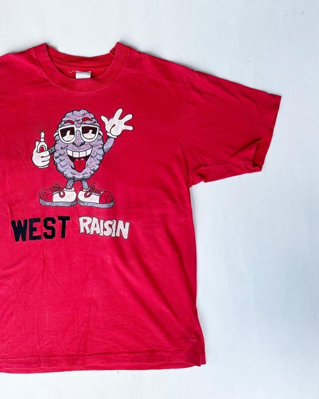 画像1: CALIFORNIA RAISINS "WEST RAISIN" VTG T-SHIRT RED 