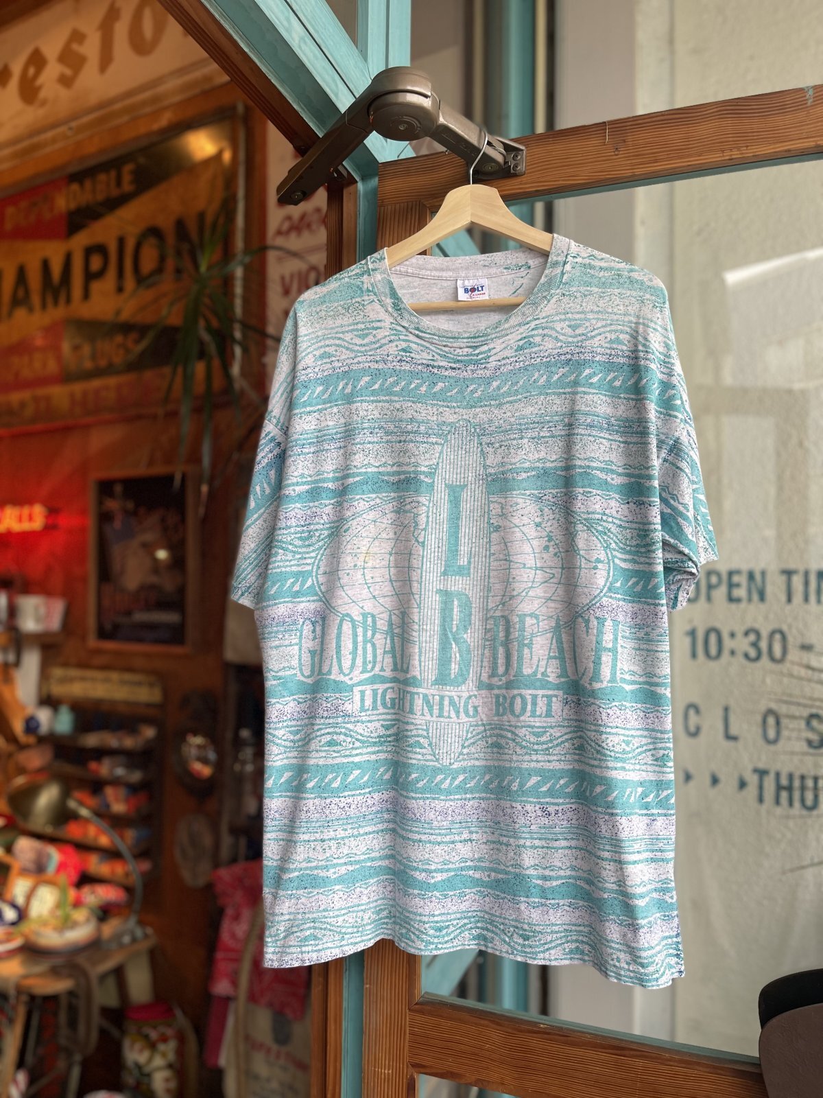 画像1: 90s LIGHTNING BOLT ALL OVER PRINT T-SHIRT XL
